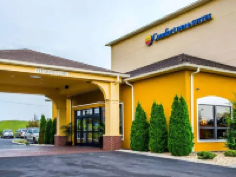 Comfort Inn & Suites Franklin East Hotels in Simpson County