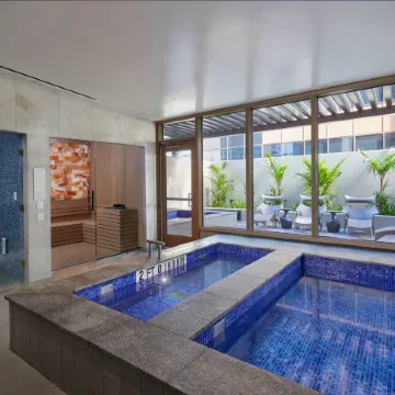 Renaissance Honolulu Hotel & Spa