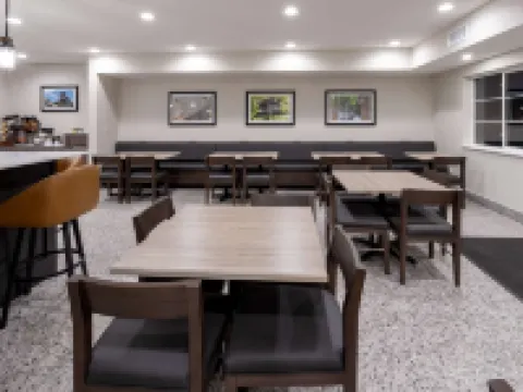 GrandStay Hotel & Suites Algona Hotels in Algona