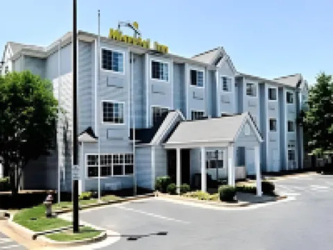 Microtel Inn & Suites by Wyndham Atlanta Airport Hotels in College Park