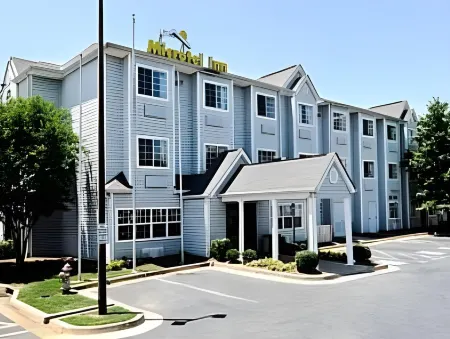 Microtel Inn & Suites by Wyndham Atlanta Airport
