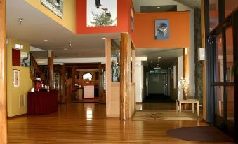 Friday Harbor Suites