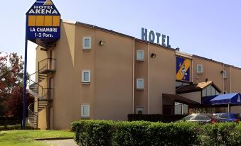 HOTEL KYRIAD DIRECT MACON SUD