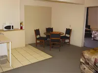 Chinook Motel