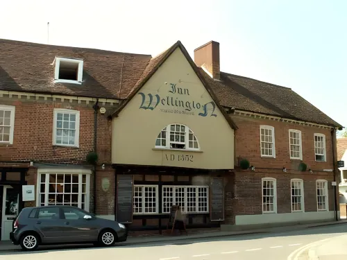 The Wellington Các khách sạn ở Bramfield