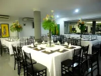 Hotel Casa del Arbol - breakfast