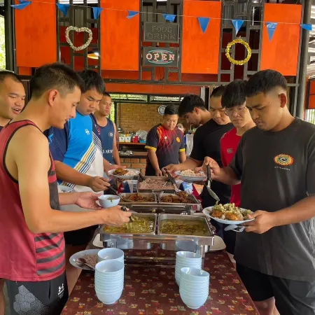 Yaowarate Sport Club and Resort Rai Yaowarate