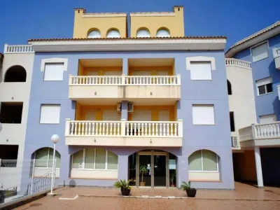 Apartamentos Marcomar 3000 Platja del Moro附近的飯店