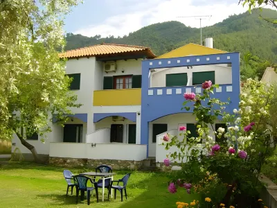 Blue Sky Apartments Hotels in Koinira