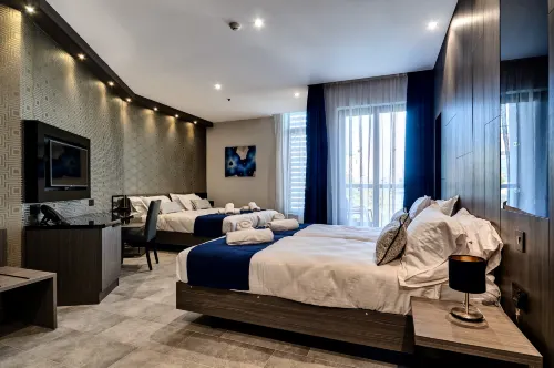 The District Hotel Hotels in Swieqi