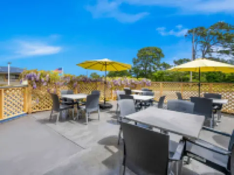 Best Western Park Crest Inn Hotels in Monterey