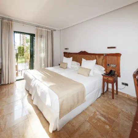 Hotel la Laguna Spa & Golf