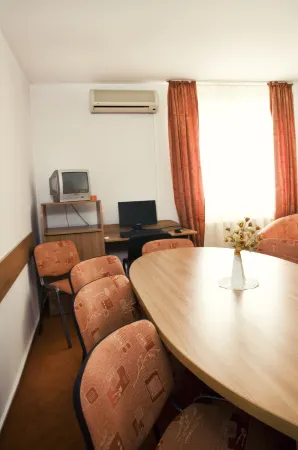 Hotel Est Отели в г. Пасеря