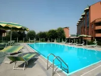 Rivoli Hotel - Pools