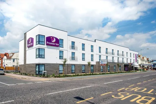 Premier Inn Clacton-on-Sea - Seafront - 3-Star