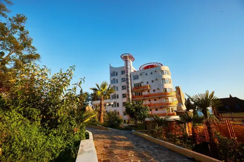 Deesa Hotel
