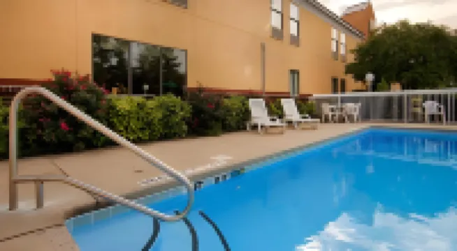 SureStay Plus Hotel by Best Western Tarboro