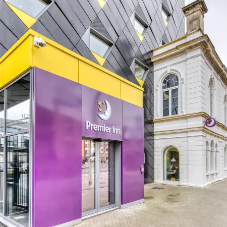 Premier Inn Cardiff City Centre (Stadium)