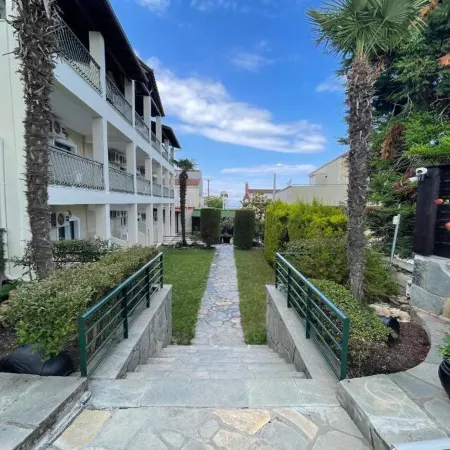 Samel Hotel