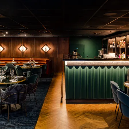 Club Quarters Hotel London City, London Отели рядом с достопримечательностью «Художественная галерея Гилдхолл»