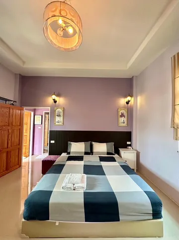 รูปภาพของเดอะ คัลเลอร์ รีสอร์ท อัมพวา