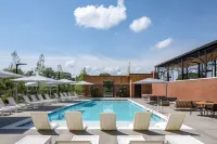 Trilith Guesthouse, Fayetteville, GA, A Tribute Portfolio Hotel - Rooftop Pools