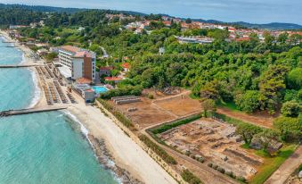 Ammon Zeus Luxury Beach Hotel