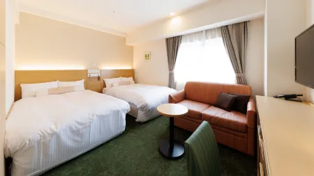 Hotel Ksp Отели рядом со станцией Takatsu Railway Station