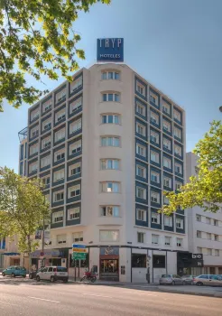 Líbere Madrid Chamberí Hoteles cerca de studio29