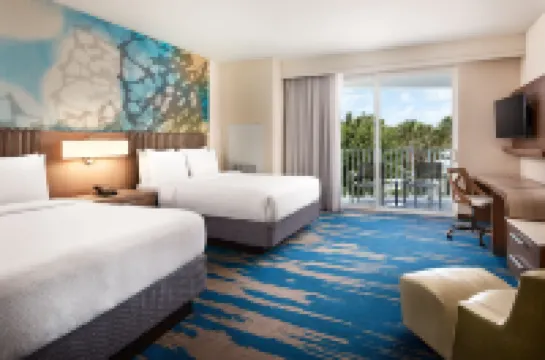 Courtyard Faro Blanco Resort