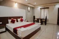 Wayanad Royal Crown Hotels in Kalpetta