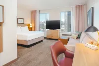 Staybridge Suites Nashville - Vanderbilt Area Отели рядом с достопримечательностью «Университет Вандербильда»