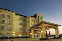 La Quinta Inn & Suites by Wyndham Dallas - Hutchins