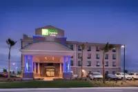 Holiday Inn Express & Suites Bakersfield Airport Hôtels à : Bakersfield