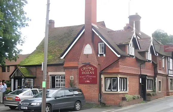 皇冠與號角酒店