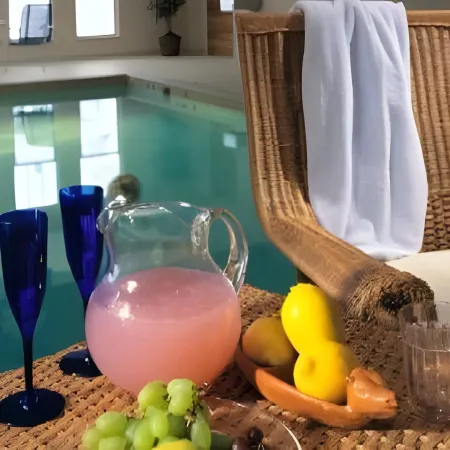 Eagle Harbor Inn