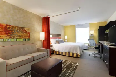 Home2 Suites by Hilton Seattle Airport Hotels in Тъкуила