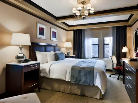 The Belvedere Hotel Отели рядом с достопримечательностью «Маджестик-театр»