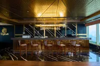 科欽皇冠假日飯店 - 酒吧