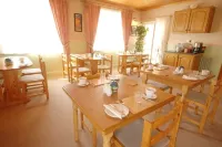 Clifford´s Ocean View B&B Hotel in zona Charlie Chaplin Statue
