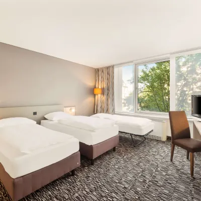Best Western Plus Hotel Dresden City Hotels near Dreikönigskirche - House of the Church Dresden