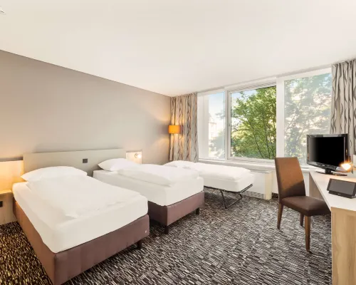 Best Western Plus Hotel Dresden City Hotels near Albertplatz Square