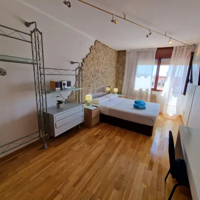 Rooms Aribau 133 Các khách sạn gần Ga FGC - Provença