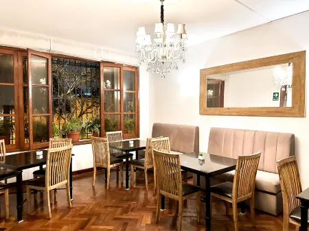 El Golf Hotel Boutique Отели рядом с достопримечательностью «Islamic Association of Lima»