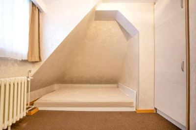 One-Bedroom Apartment Snow White Apartments Photo