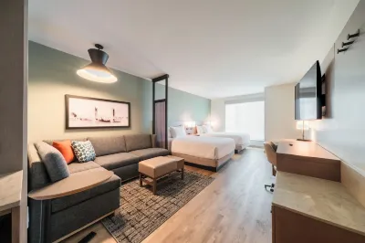 Hyatt Place Sacramento International Airport Hotel dekat 7 Up Bottling Co