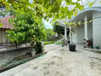 Rumah Organik Homestay Jogja Hotell i Sardonoharjo