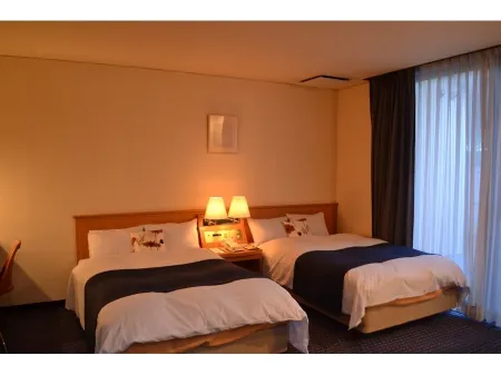 Auberge Suzukane Отели рядом со станцией JR Bandai-Atami station