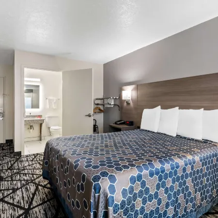 SureStay Hotel by Best Western Duncan Hotels in Duncan