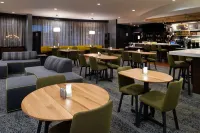 Courtyard High Point - Breakfast